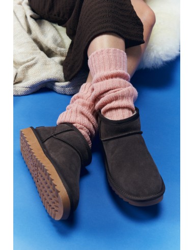 Colors Of California Boots Femme Short Winter Boot In Suede