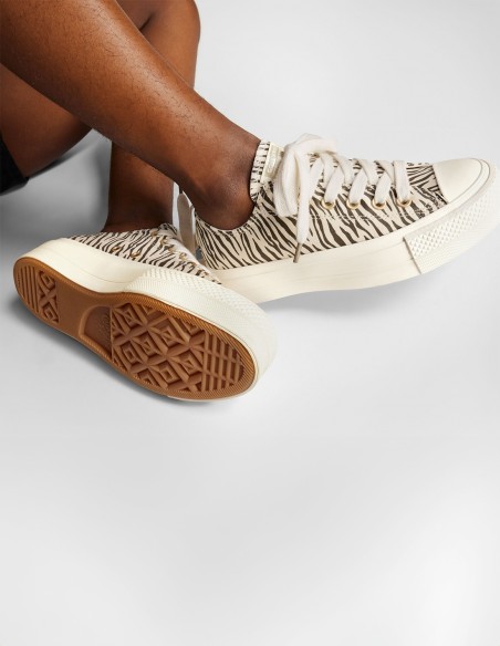 Achetez Sneakers Converse à Imprimé Zèbre | Style Urbain et Audacieux