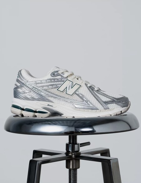New Balance M1906REE - Sneakers Rétro et Performantes