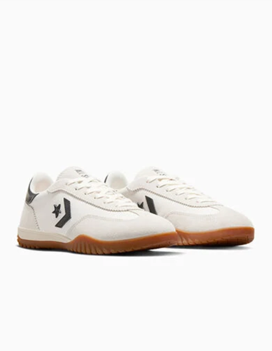 Converse Run Star Trainer Crème et Noir - Sneakers tendances et confortables