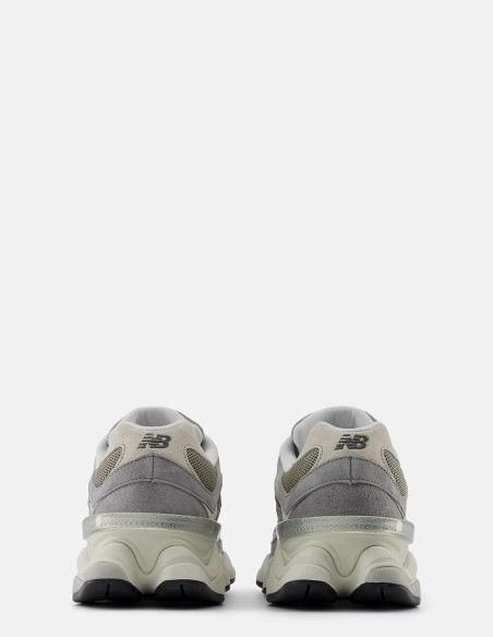 Sneakers Mixte New Balance 9060 - Baskets grises et blanches
