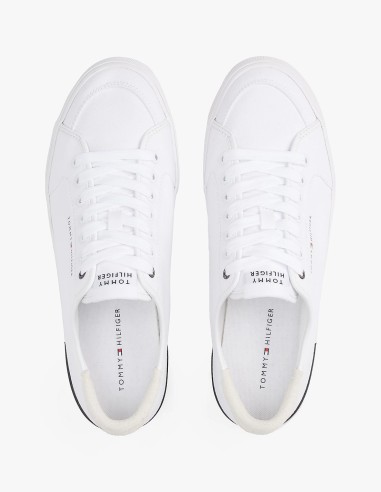 Tommy Hilfiger FM05398-YBS baskets basses en toile blanche - Hylton.fr