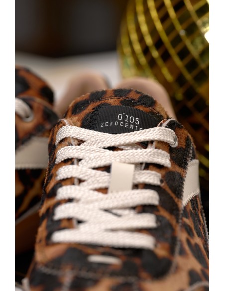 Baskets Nova Leo - Baskets suède léopard avec semelle en caoutchouc beige