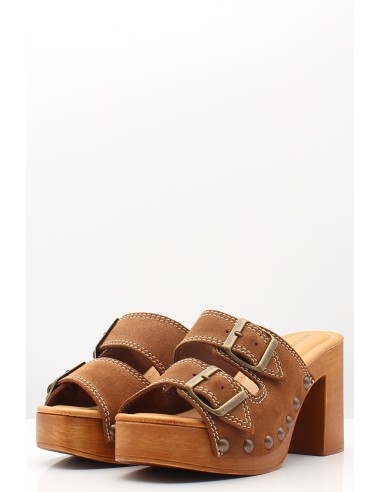 Sandro Rosi 9068 – Mules à talon haut en bois, cuir camel et clous métalliques