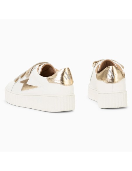 Baskets Vanessa Wu – style chic avec scratchs métallisés