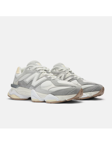 New Balance 9060 Femme – Sneakers Chunky Gris Clair & Crème