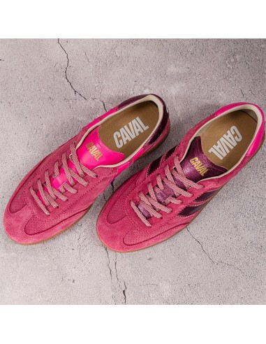 Caval Pulse – Baskets Asymétriques en Suède Framboise et Fuchsia