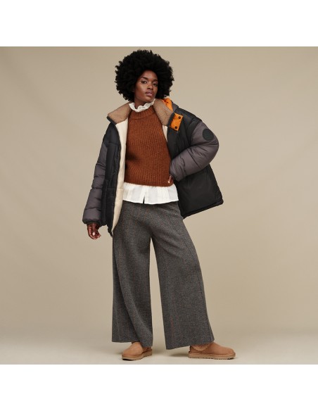 UGG Classic Ultra Mini Maxi Curly Femme – Boots en suède chestnut avec col shearling