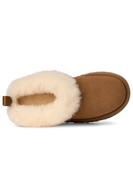 UGG Tazzelle Femme – Mule en suède chestnut avec col en laine et semelle plateforme