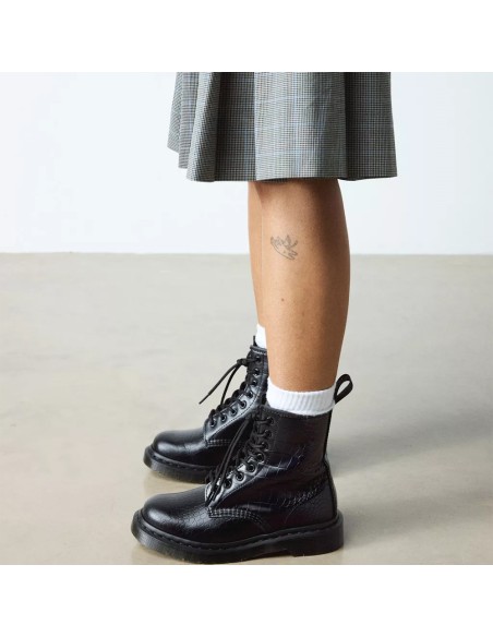 Dr. Martens 1460 Croc Emboss Noir – Bottines cuir embossé femme