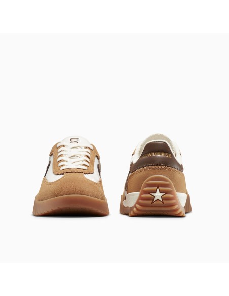 Converse Run Star Trainer Femme A15738C – Sneakers Rétro Suède Miel & Blanc Cassé