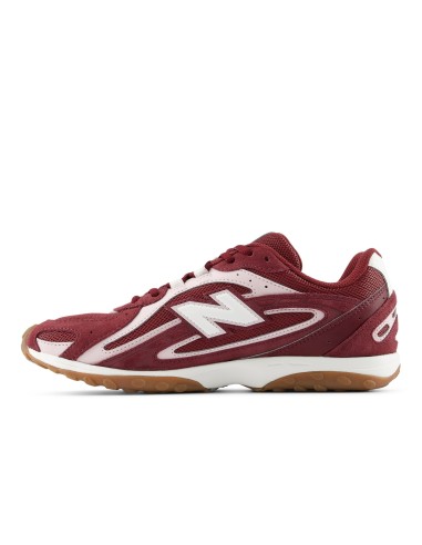 Sneakers homme New Balance 204L bordeaux blanc semelle gomme rétro