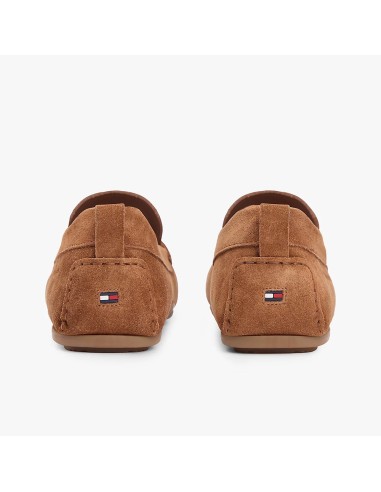 Mocassins Homme Suède Marron Tommy Hilfiger FM05789-GVQ – Élégance Décontractée