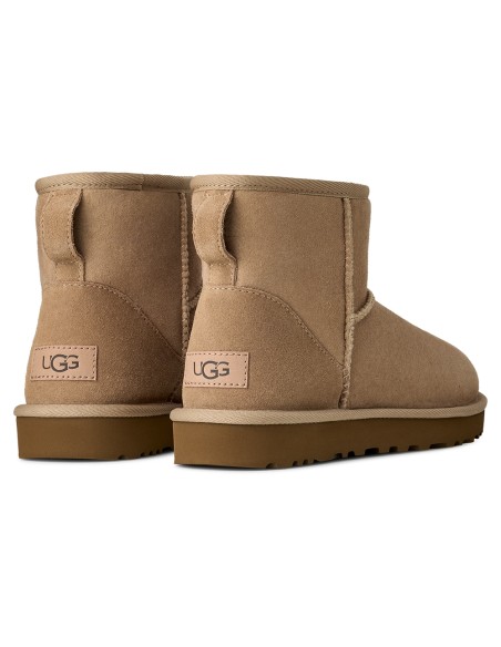 UGG Classic Mini II Sand Femme | Bottines d’Hiver Fourrées en Daim