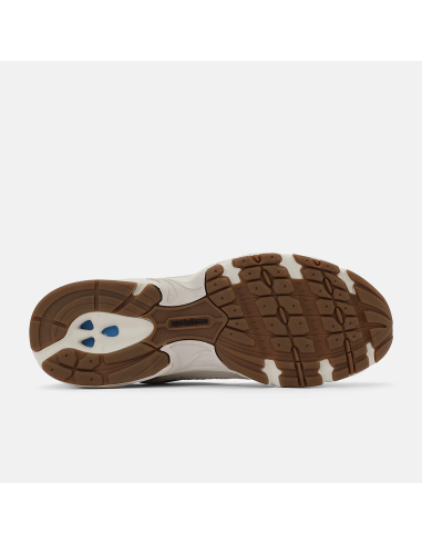 New Balance MR530AAM - Style Rétro et Confort Moderne - Hylton.fr