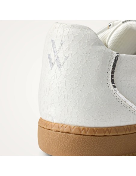 Baskets femme Vanessa Wu Aura Initials blanc BK2836BA