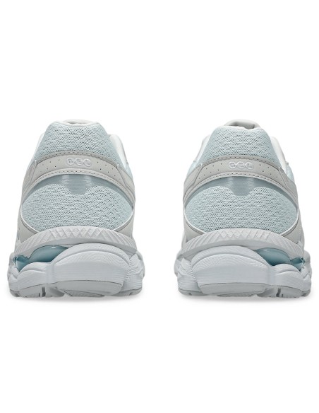 Sneakers femme Asics Gel-Cumulus 16 airy blue glacier grey 1203A887-400