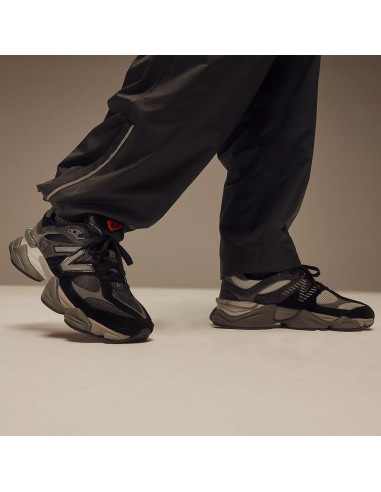 Sneakers New Balance 9060 en Noir | Style et Confort Quotidien | Hylton