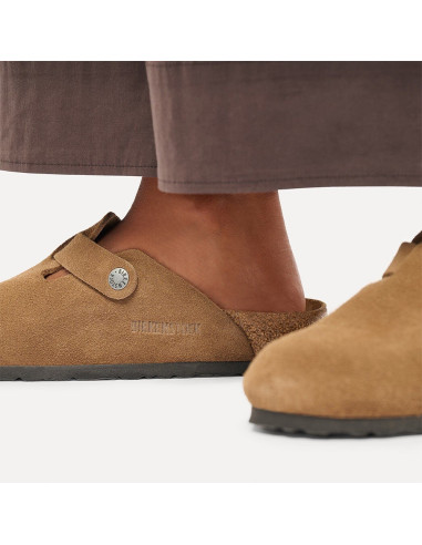 Birkenstock Boston Suede mixte – Sabots en suède Thé Noir