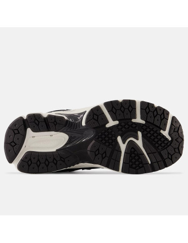 Sneakers Enfant New Balance 2002 Lace Black Phantom PC2002BK