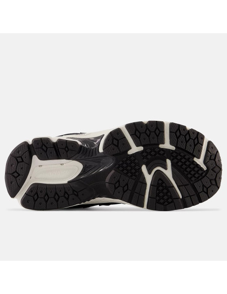 Sneakers Enfant New Balance 2002 Lace Black Phantom PC2002BK