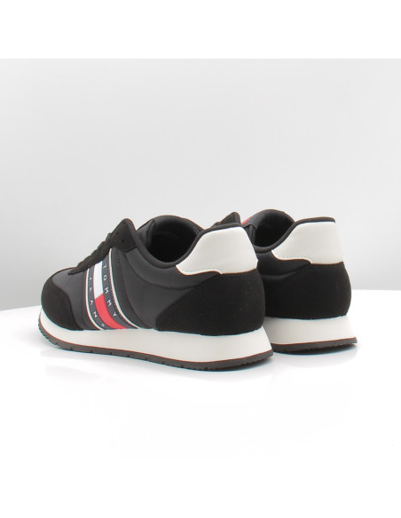 Baskets Homme Tommy Hilfiger TJM Core Classic Runner Noir EM01709-BDS