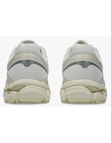 Sneakers Femme Asics Gel-Cumulus 16 Cream/Pure Silver – 1203A733-107