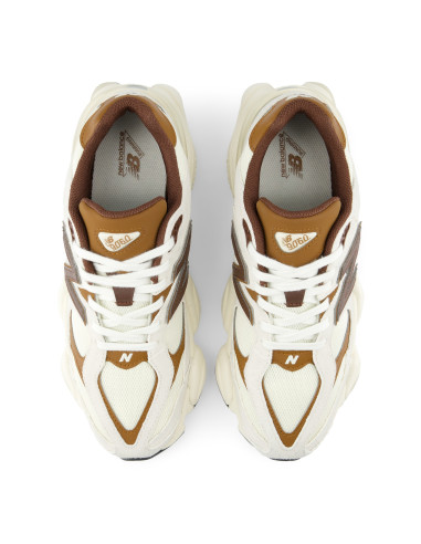 New Balance Baskets Mixte New Balance 9060 Beige/Marron