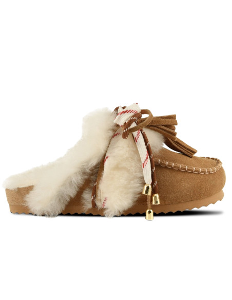 Colors of California Laced Up Sheepskin Fur | Hylton